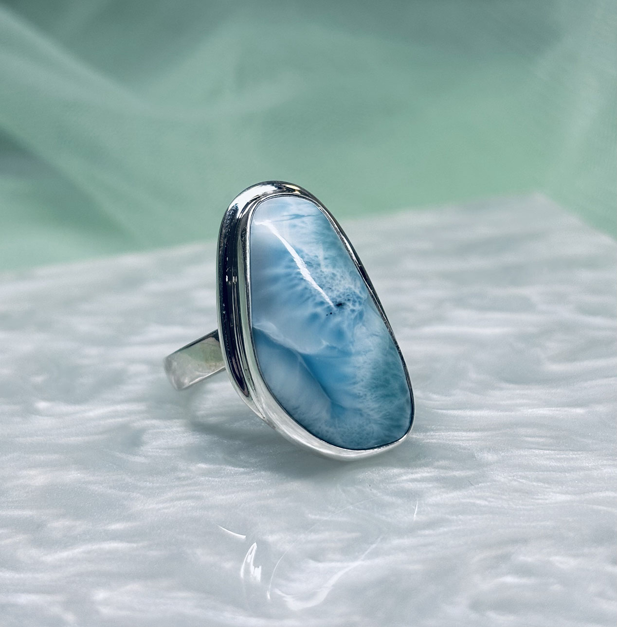 Larimar gyűrű – a tenger lelke az ujjadon
