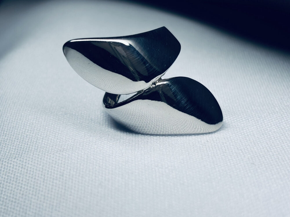 Elegancia mindennapra – cirkóniaköves, ródiumozott ezüst gyűrű