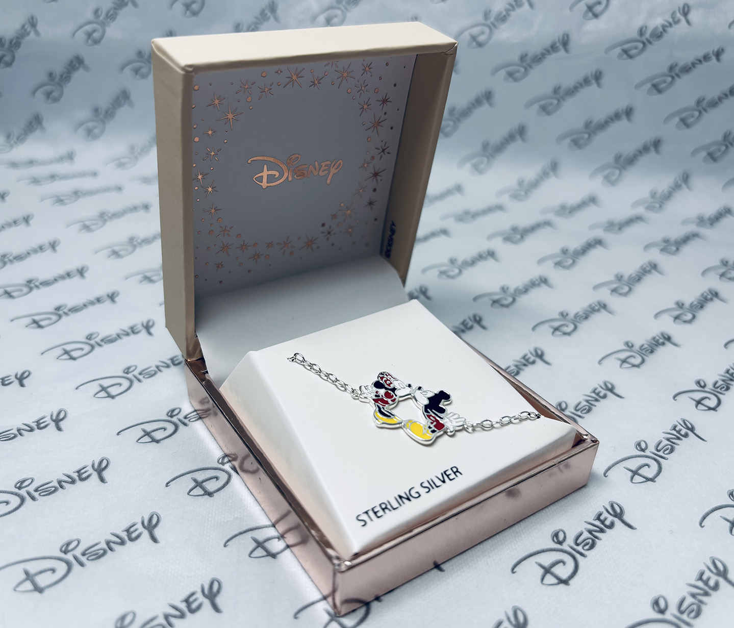 Disney ezüst karkötő – Mickey és Minnie szerelem
