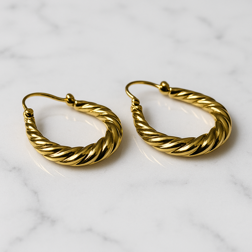 14 K arany sodrott karika fülbevaló